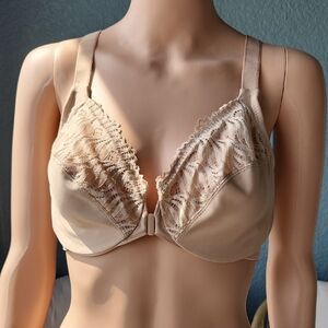 Glamorise Lace Accent Tan Bra